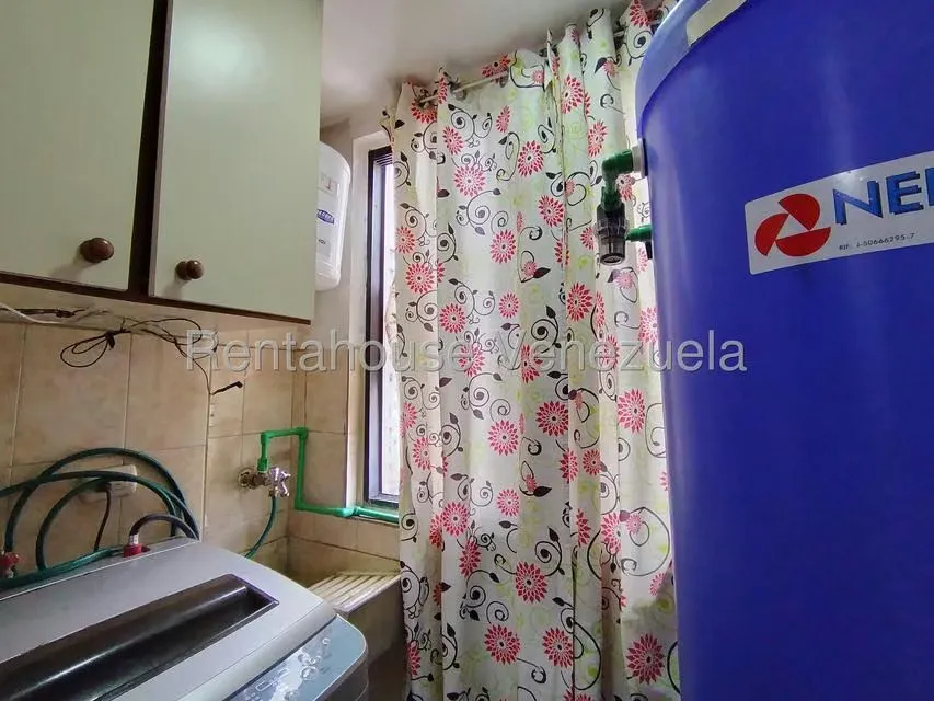 Apartamento (1 Nivel) en Venta en Petare, Distrito Metropolitano - 12