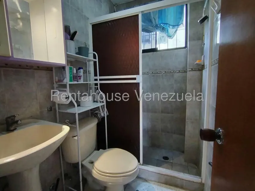 Apartamento (1 Nivel) en Venta en Petare, Distrito Metropolitano - 14