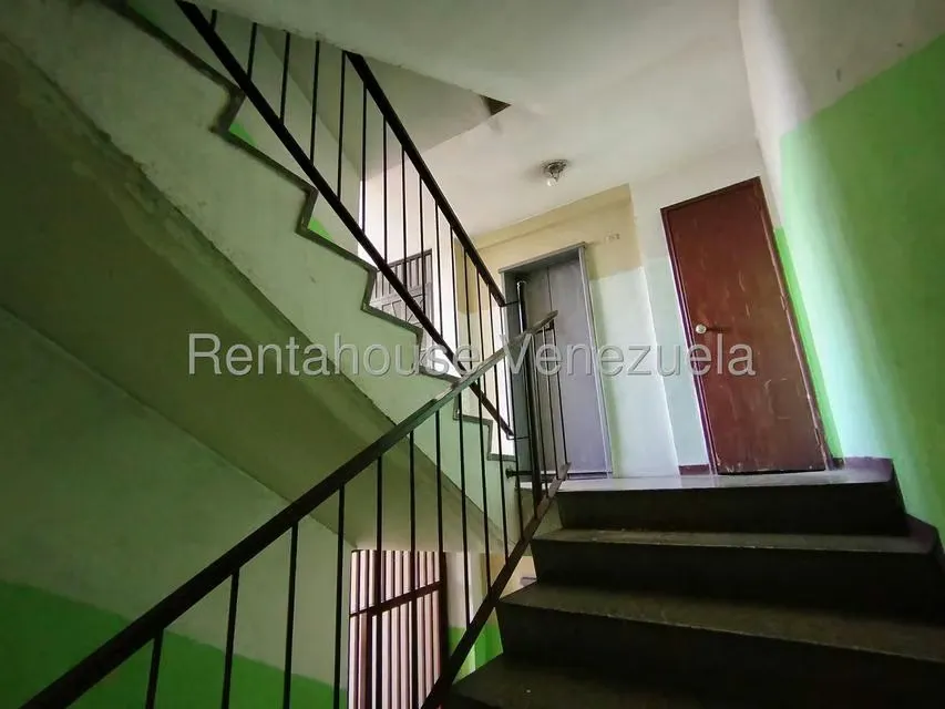 Apartamento (1 Nivel) en Venta en Petare, Distrito Metropolitano - 23