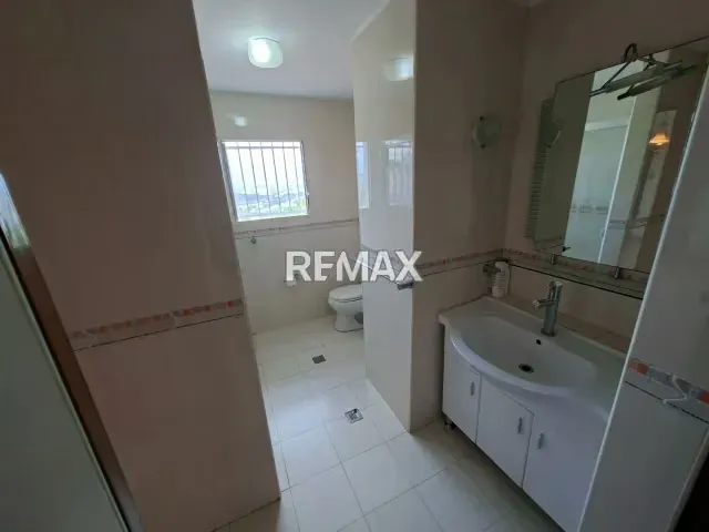 CASA EN VENTA EN ALTO PRADO con vista panorámica - 15