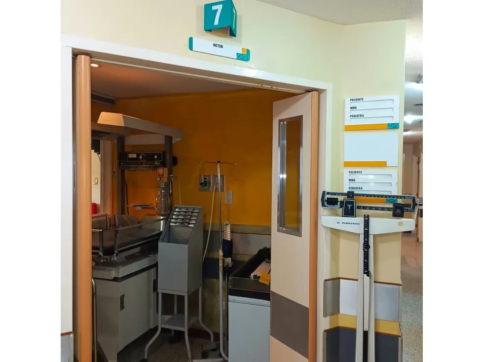 Local en Bello Monte acondicionado para Clinica de Oportunidad - 12
