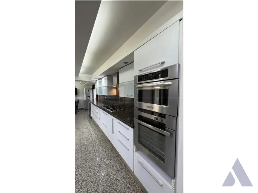 Venta o Alquiler PH 397 m2/5H/4B/4P Los Dos Caminos - 10