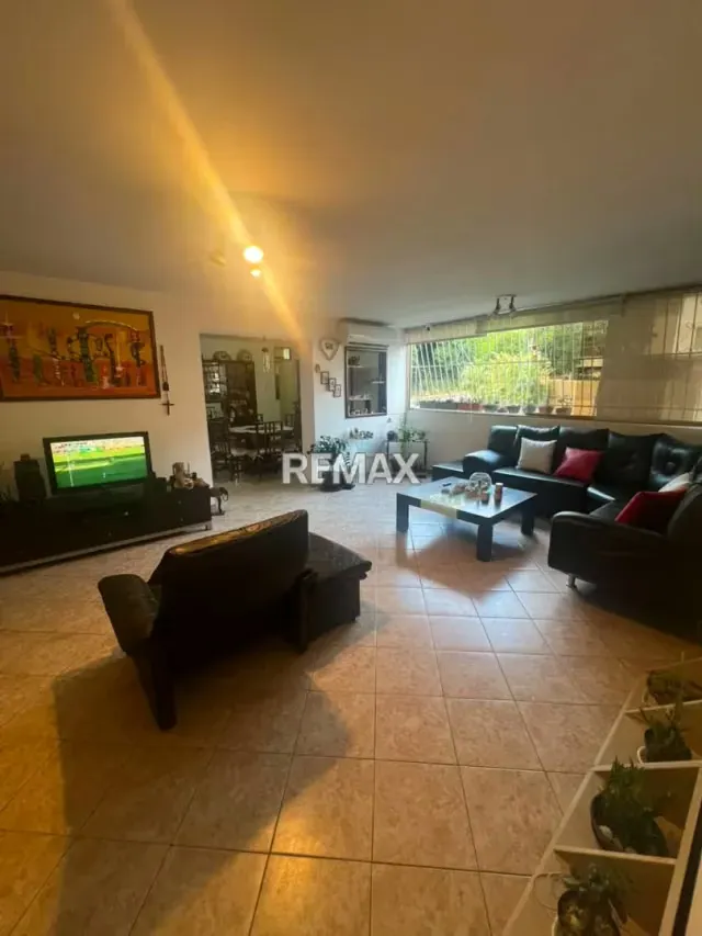VENTA DE APARTAMENTO URB EL MARQUÉS - 2