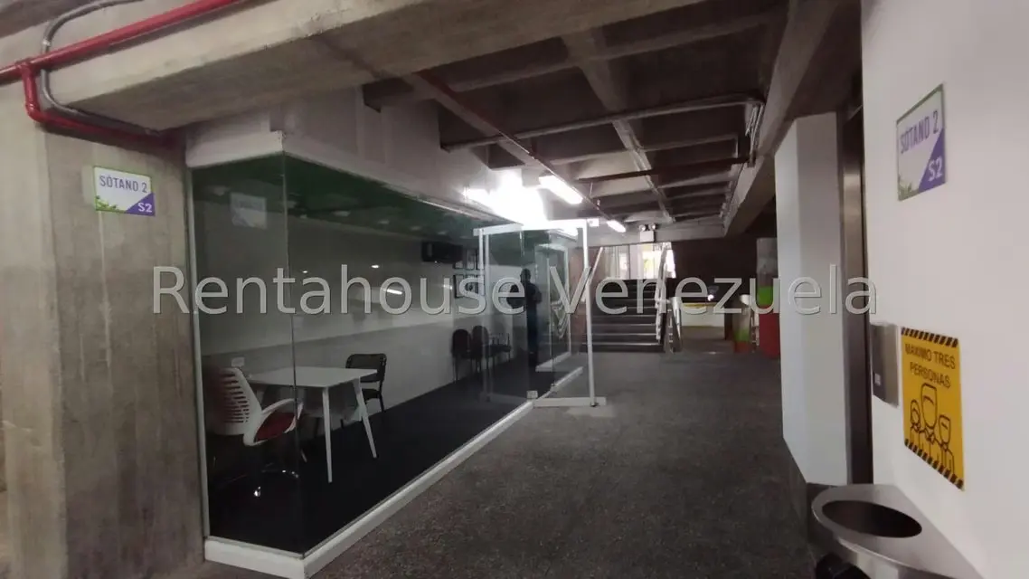 Comercial (Local Comercial) en Alquiler en Colinas de Valle Arriba, Distrito Metropolitano - 6