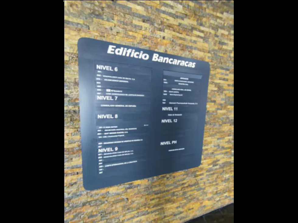 Se vende oficina 275m2 - 7 oficinas+2 baños - La Castellana - RG - 5