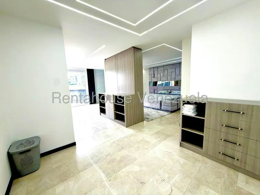 Apartamento (1 Nivel) en Venta en Los Naranjos de Las Mercedes, Distrito Metropolitano - 16
