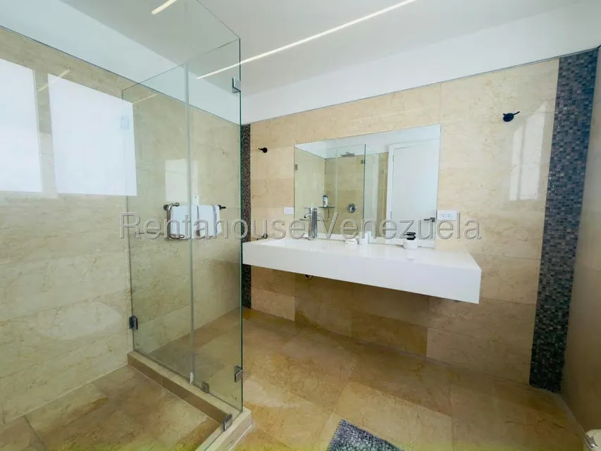 Apartamento (1 Nivel) en Venta en Los Naranjos de Las Mercedes, Distrito Metropolitano - 19