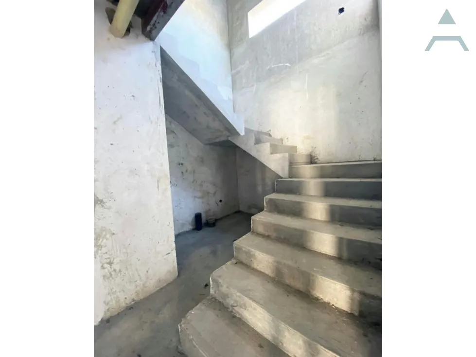 Se vende Townhouse 2.057m² 8h/10b/10p El Hatillo - 4