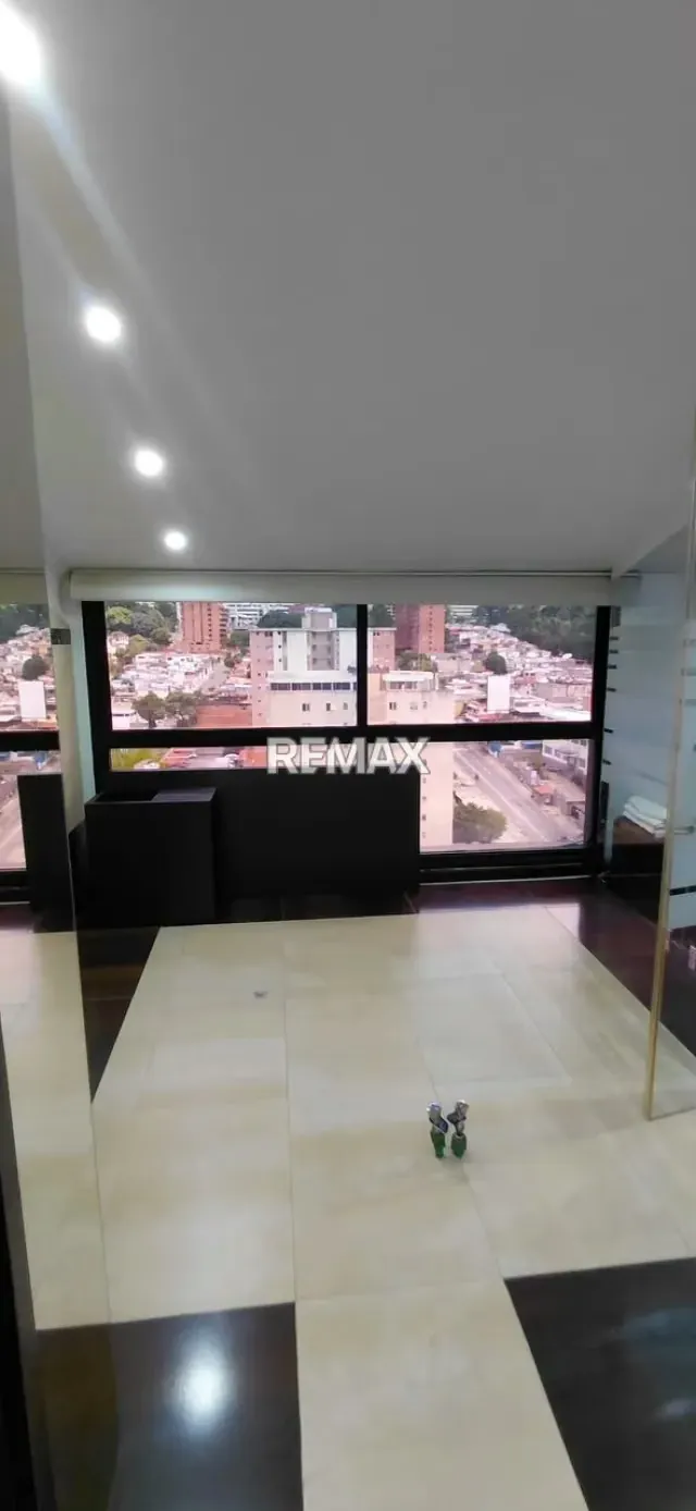 En Venta, Pent-House en Residencias Camino Real. - 4