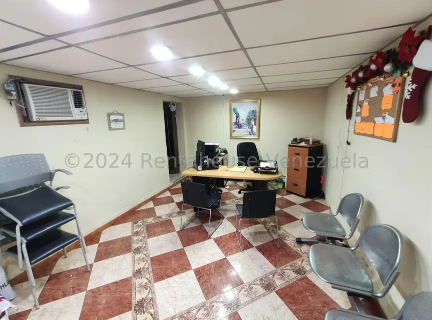 Local Comercial en Venta en Centro, Lara - 16