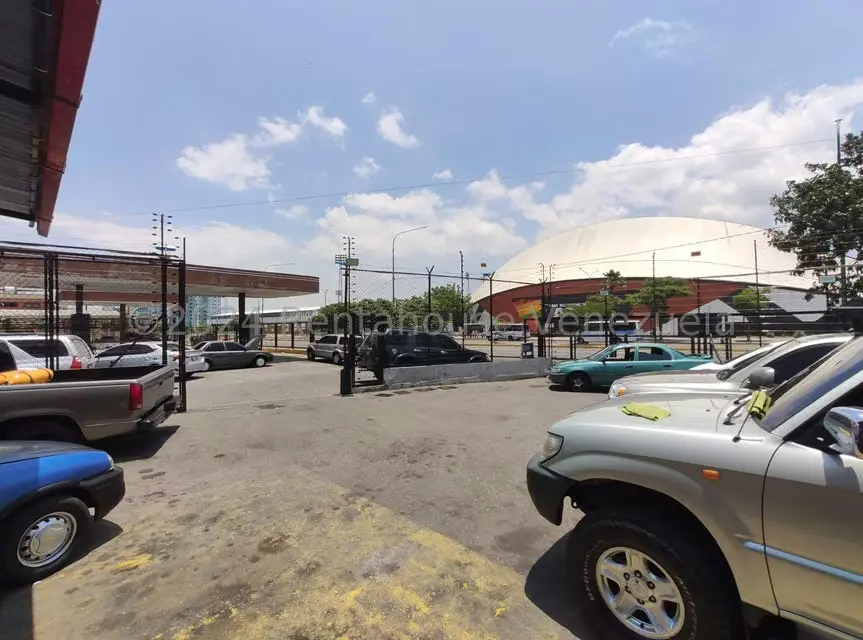 Local Comercial en Venta en Centro, Lara - 23