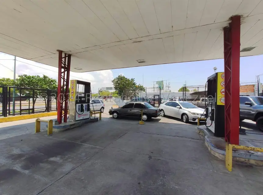 Local Comercial en Venta en Centro, Lara - 25