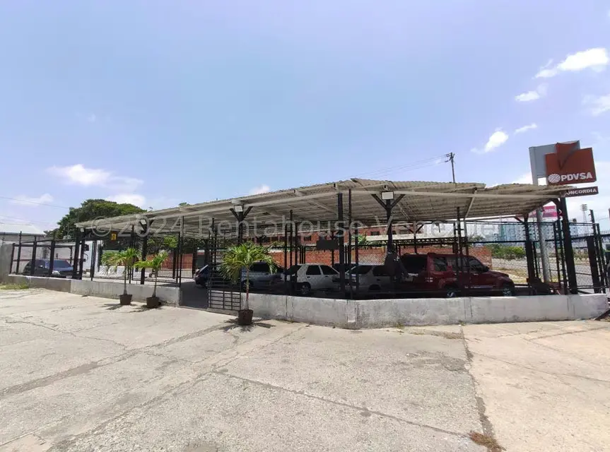 Local Comercial en Venta en Centro, Lara - 7