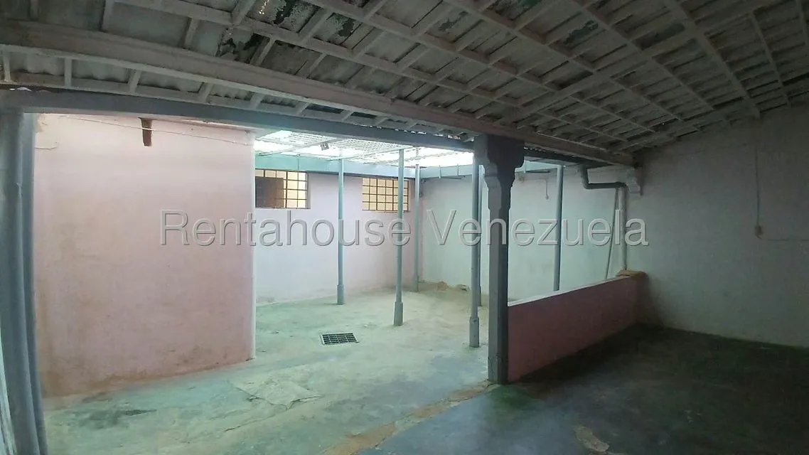 Local Comercial en Alquiler en Michelena, Carabobo - 2