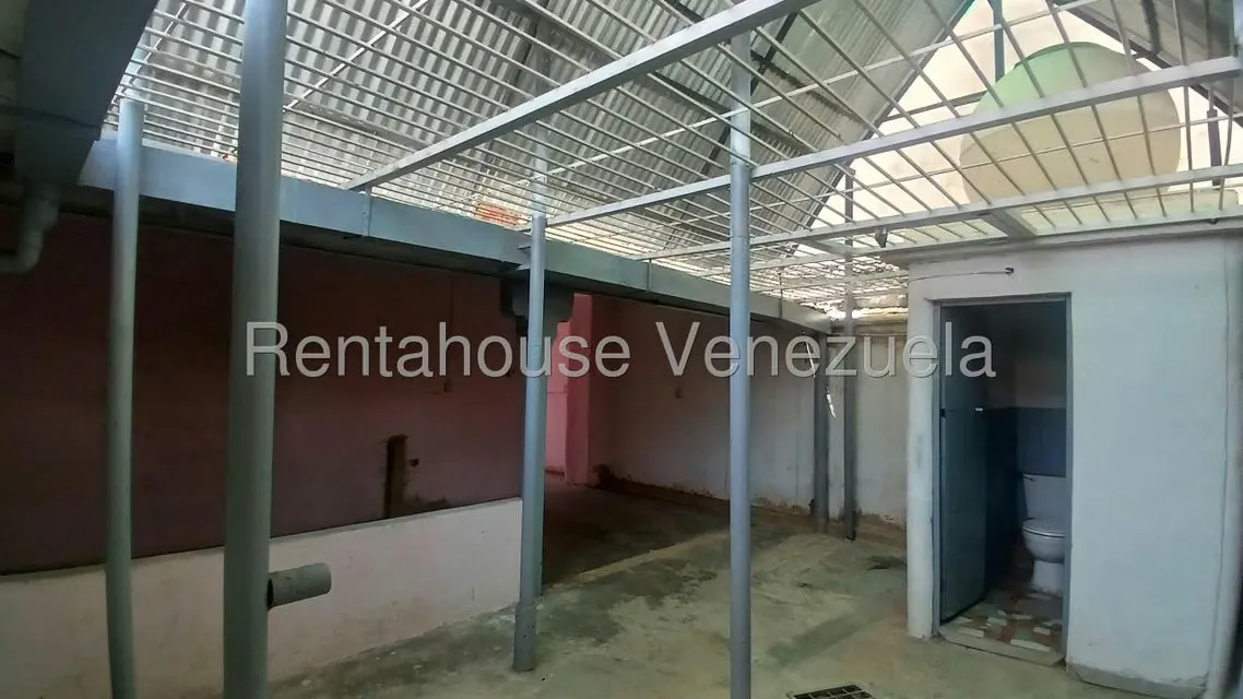 Local Comercial en Alquiler en Michelena, Carabobo - 9
