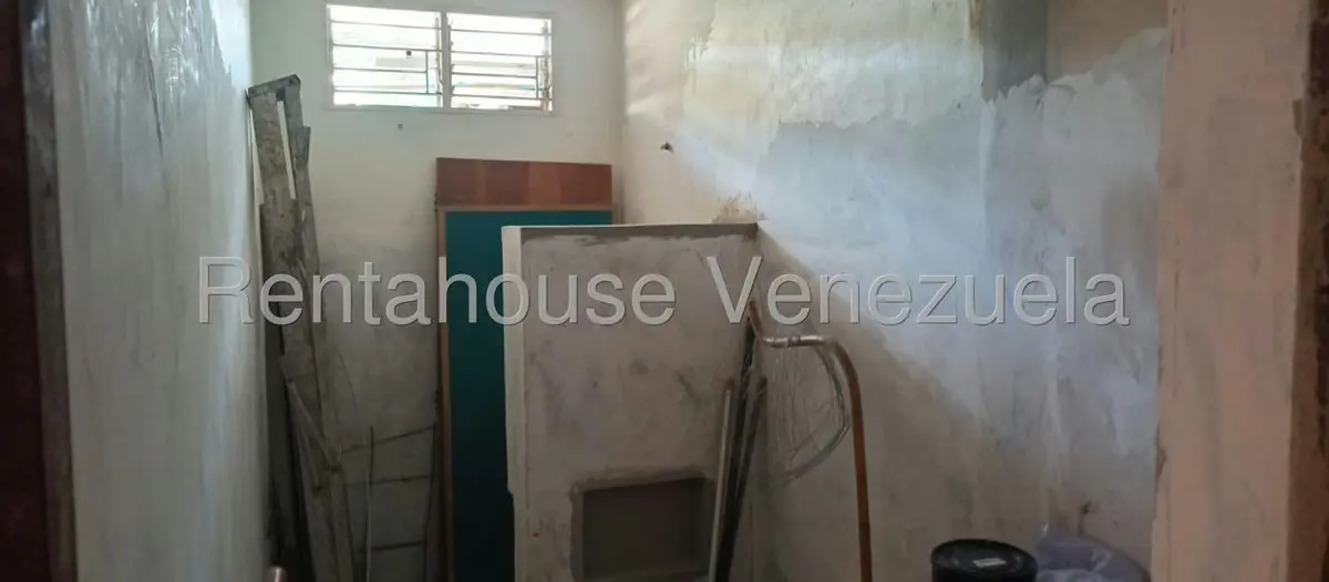 Casa (Multipes Niveles) en Venta en Centro, Lara - 11