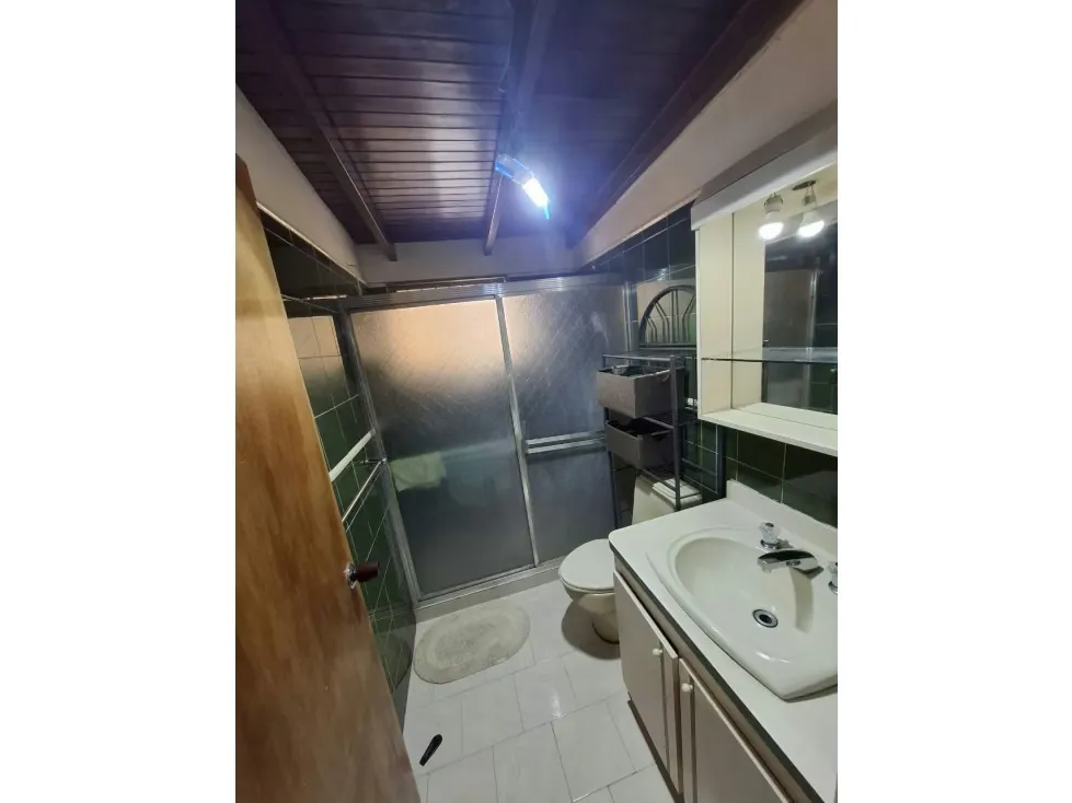 Vendo Casa de 2 Plantas en La Trinidad - 13