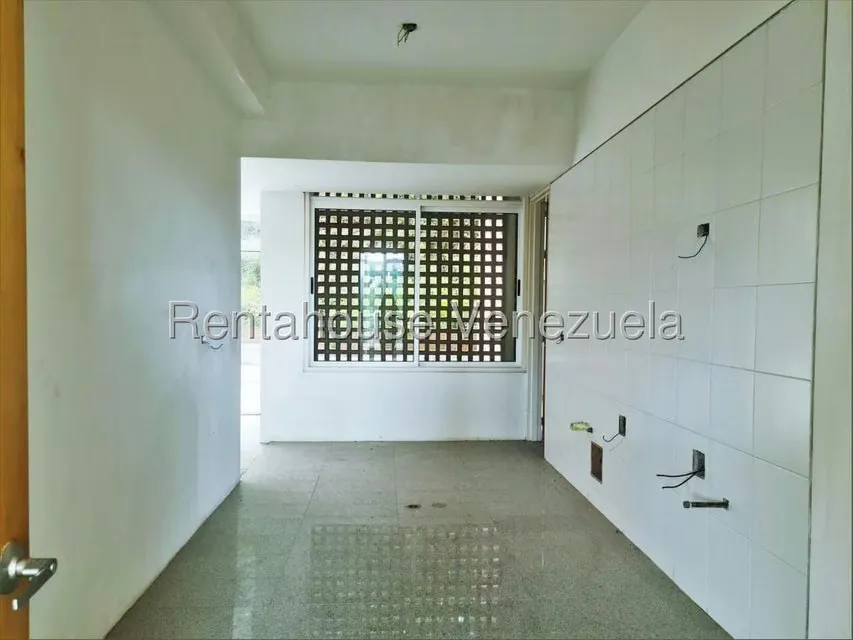 Apartamento (Planta Baja) en Venta en Colinas de Valle Arriba / Mirador de Los Campitos, Distrito Metropolitano - 8