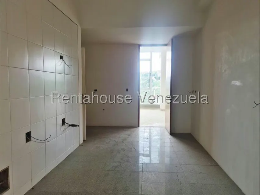 Apartamento (Planta Baja) en Venta en Colinas de Valle Arriba / Mirador de Los Campitos, Distrito Metropolitano - 9