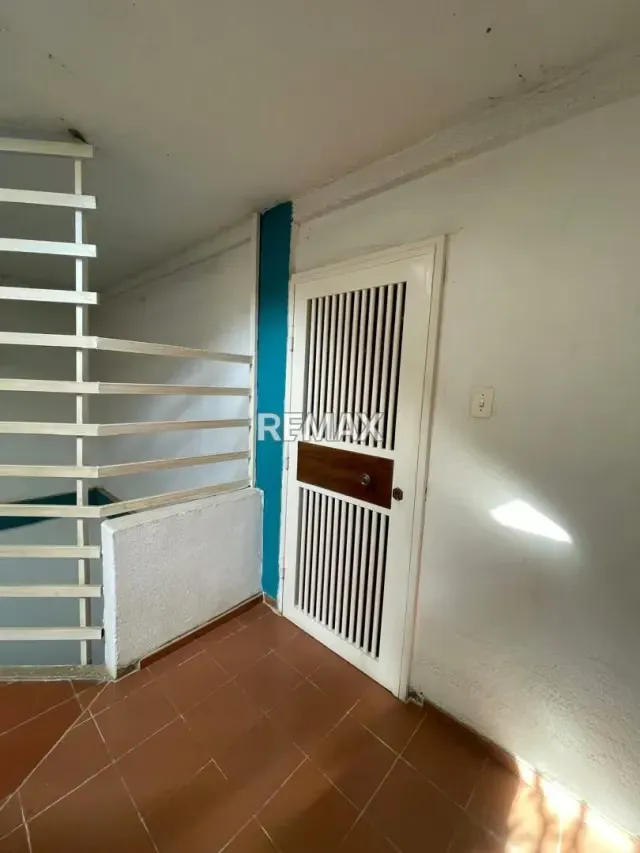 VENDO APARATAMENTO EN RESIDENCIAS EL VARILLAL - 3