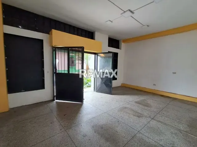 35 m2 Para Alquiler Local comercial San Blas buena Ubicacion - 6