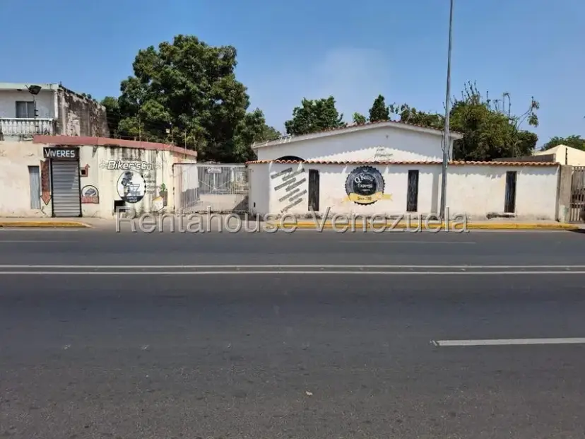 Casa (1 Nivel) en Venta en Carretera H, Zulia