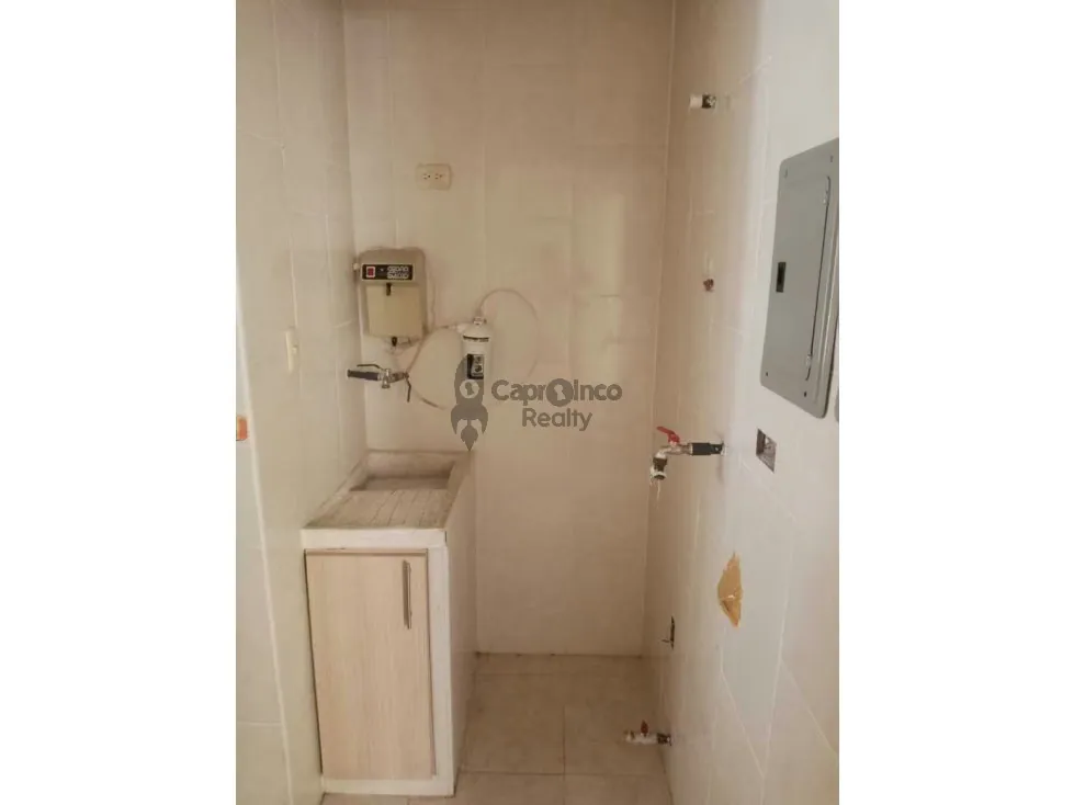 Venta apartamento planta baja, urb Buenaventura - 5