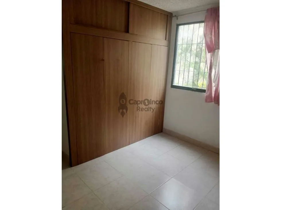 Venta apartamento planta baja, urb Buenaventura - 8