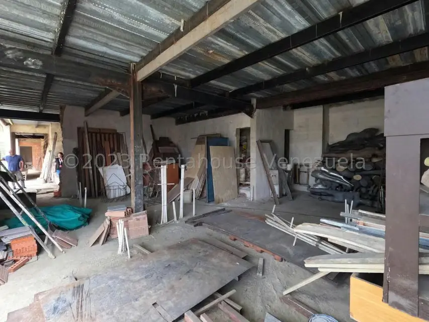Local Comercial en Venta en Centro, Lara - 24