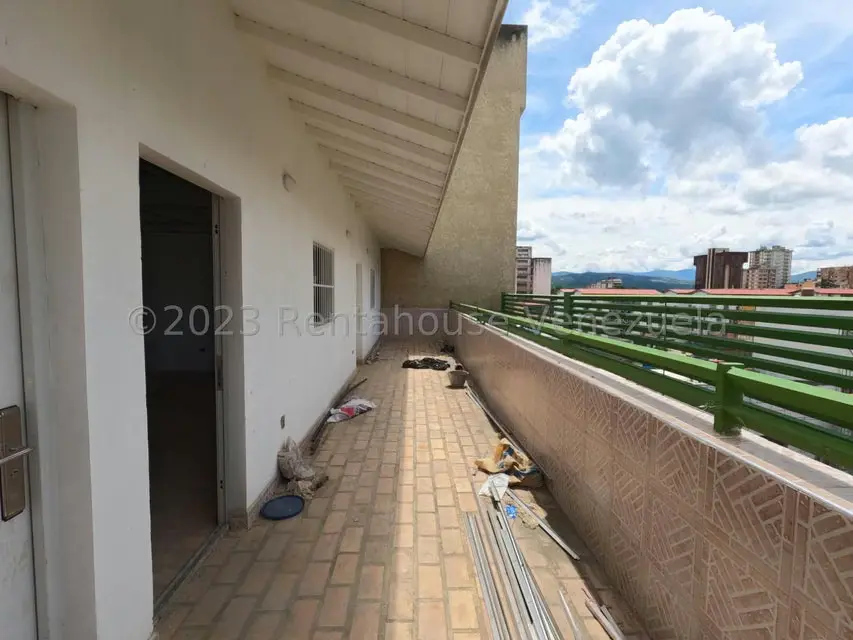 Local Comercial en Venta en Centro, Lara - 32