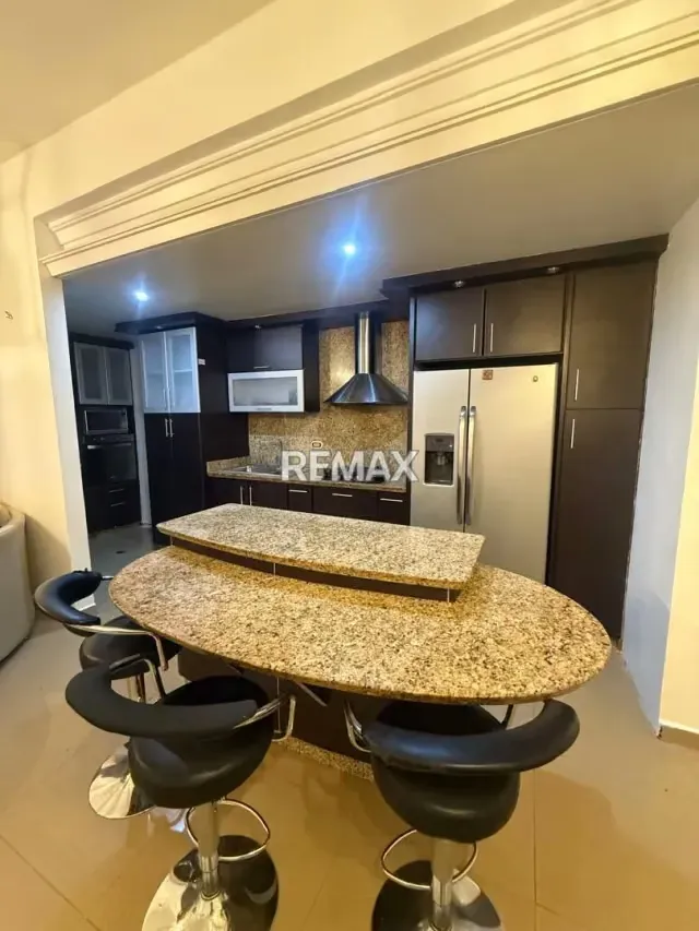 Venta de Apartamento OASIS base aragua - 6