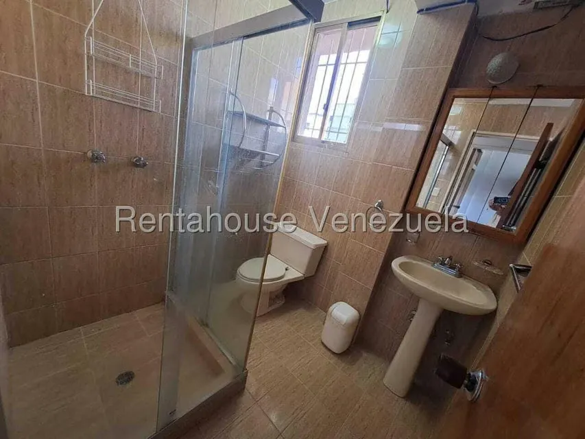 Casa (Multipes Niveles) en Venta en La Boyera, Distrito Metropolitano - 23