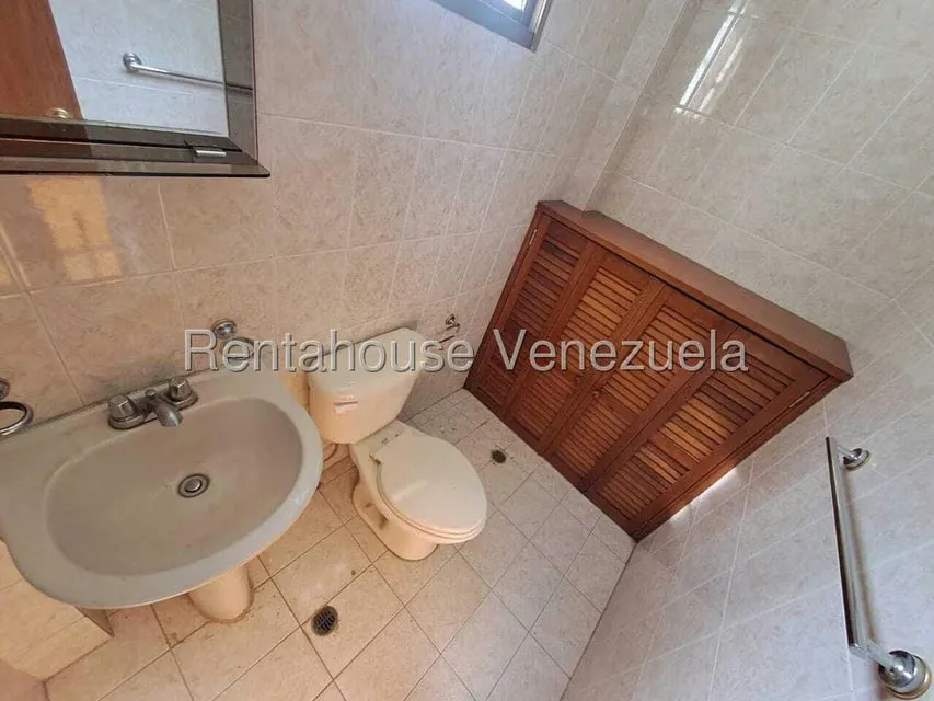 Casa (Multipes Niveles) en Venta en La Boyera, Distrito Metropolitano - 25