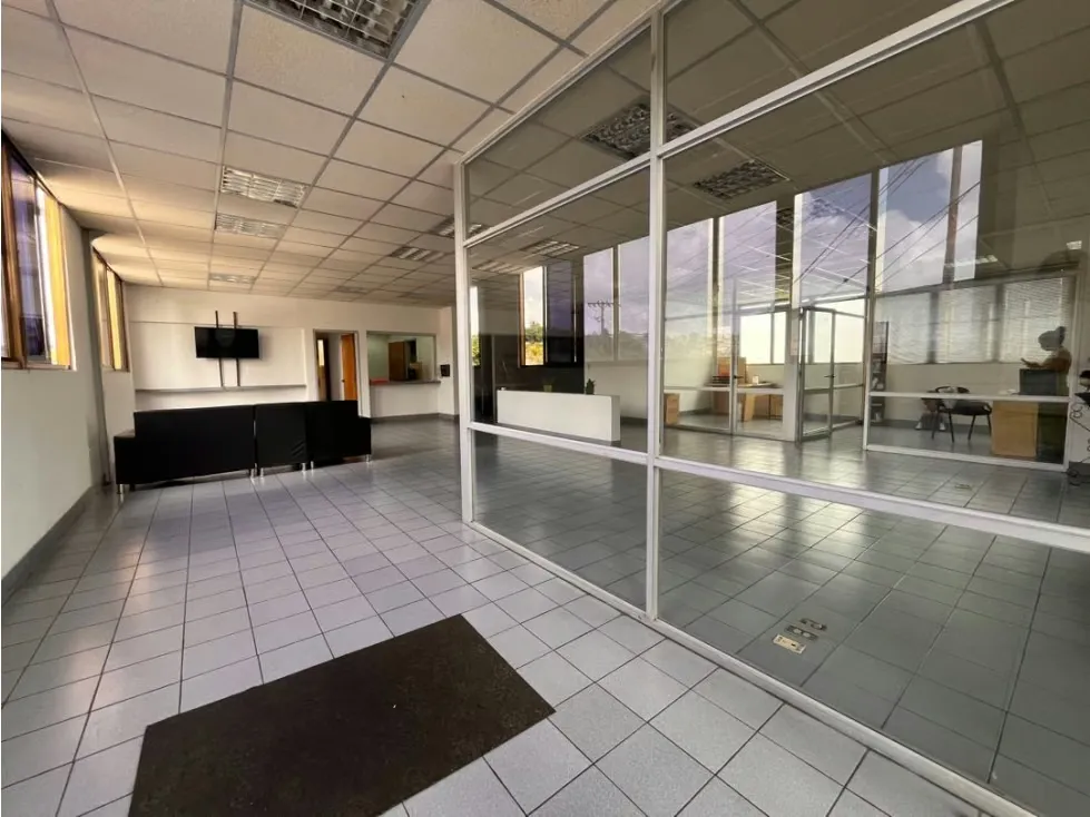 Vendo/alquilo galpon 900m2 Los Teques El Tambor 8601 - 9