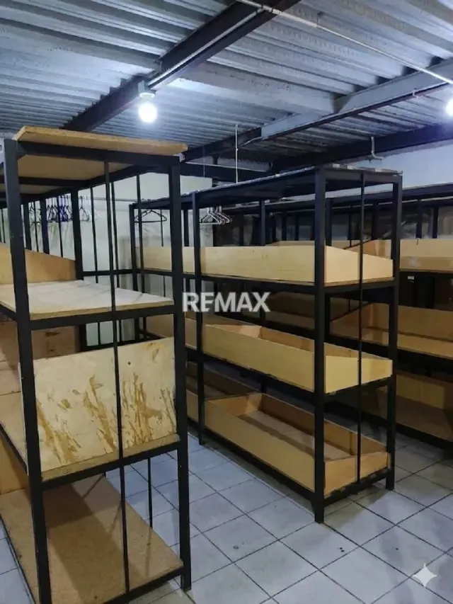 Venta de local comercial en zona centro - 5