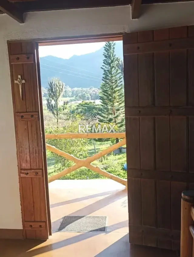 EN VENTA HERMOSA CASA DE CAMPO TIPO CHALET SEN SECTOR SAN AGUSTÍN. CARIPE-MONAGAS - 2