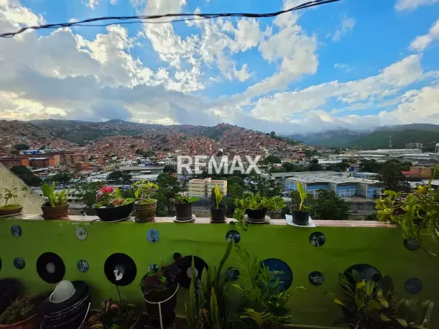 Apartamento en venta Montalban Juan Pablo ll - 11