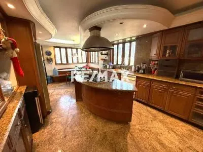 Venta Casa Quinta en Urb Canta Claro - 2