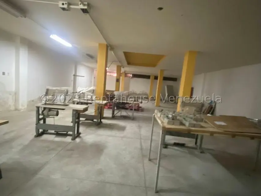 Edificio en Venta en Catia, Distrito Metropolitano - 5