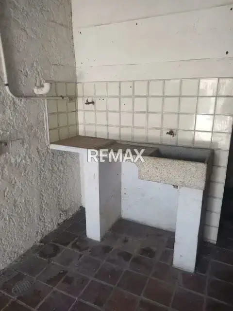CASA COMERCIAL EN ALQUILER EN EL SECTOR SANTA MARIA