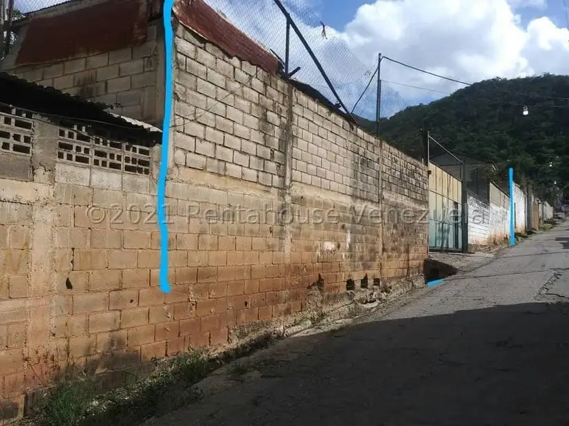 Comercial (Galpon - Deposito) en Venta en Zona Industrial, Aragua
