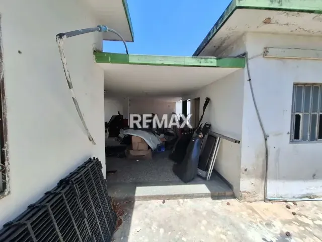 LOCAL COMERCIAL O CASA COMERCIAL EN VENTA EN AVENIDA 10 - 14