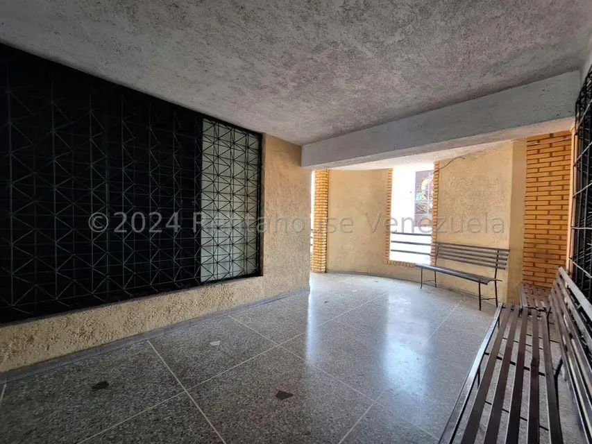 Local Comercial en Alquiler en Zona Centro, Aragua - 14