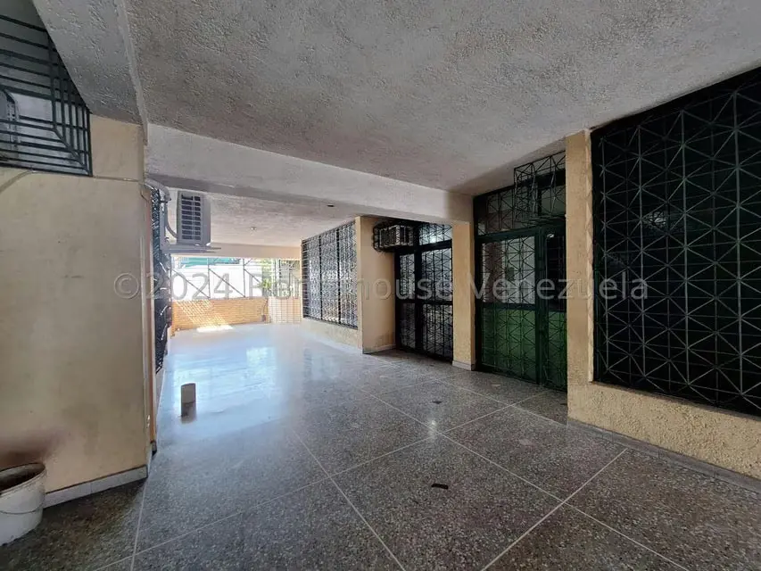 Local Comercial en Alquiler en Zona Centro, Aragua - 15
