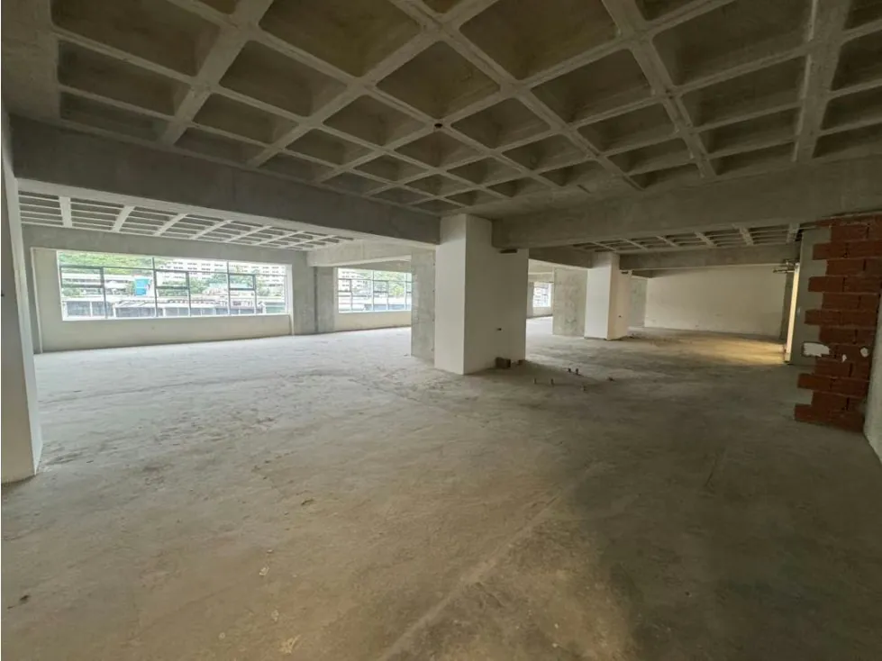 Oficinas en venta y alquiler desde 135m2 hasta 1450m2 en las Mercedes - 4