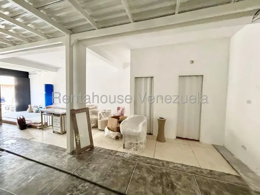 Local Comercial en Alquiler en Parroquia Concepcion, Lara - 11