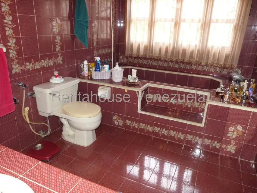 Casa (1 Nivel) en Venta en La Peña, Miranda - 18