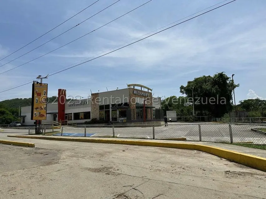 Terreno (Residencial) en Venta en Mara Country, Miranda - 23