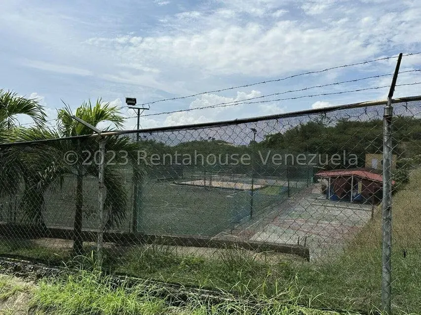 Terreno (Residencial) en Venta en Mara Country, Miranda - 6
