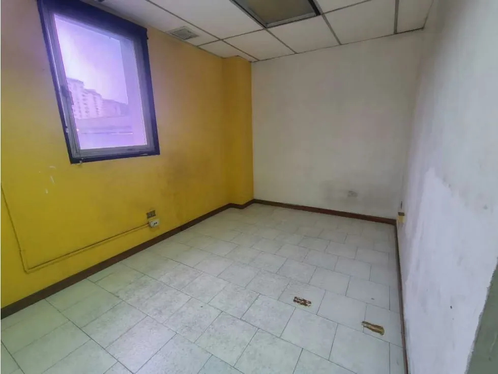 Alquilo oficina 300m2 La Urbina 4739 - 13